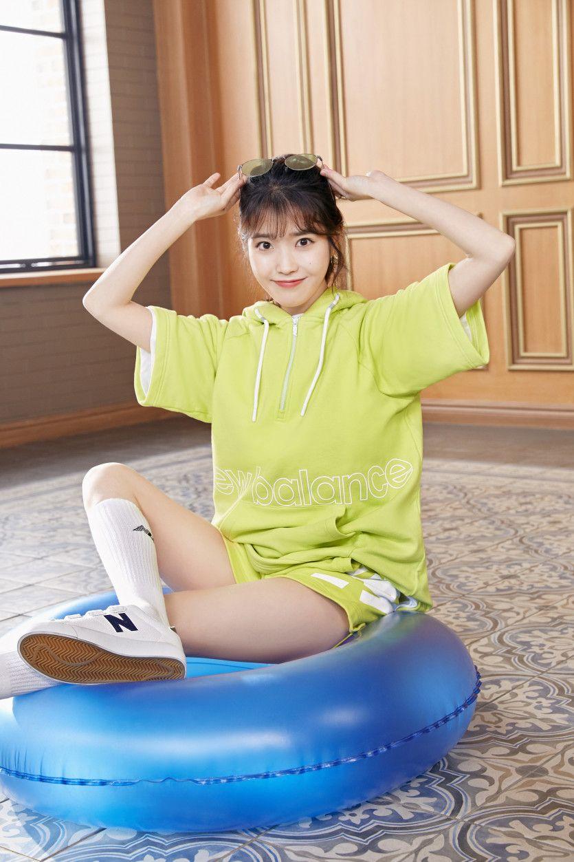 아이유 - NB 올데이 액티브 컨셉 화보 고화질 (7p)4