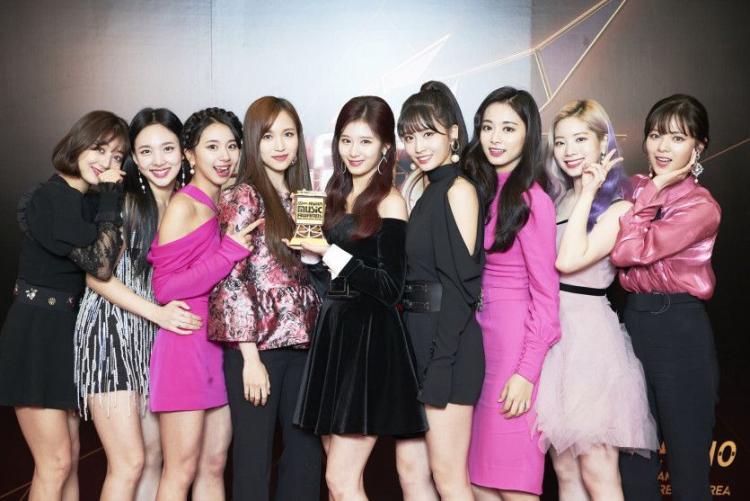 트와이스 2018 MAMA Song of the Year1