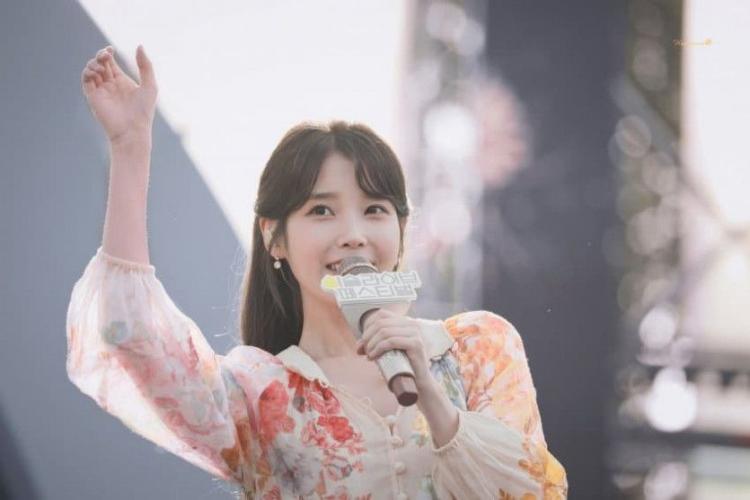 아이유1