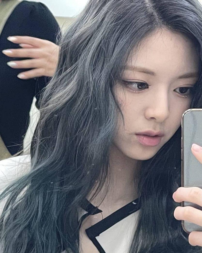 ITZY 유나0