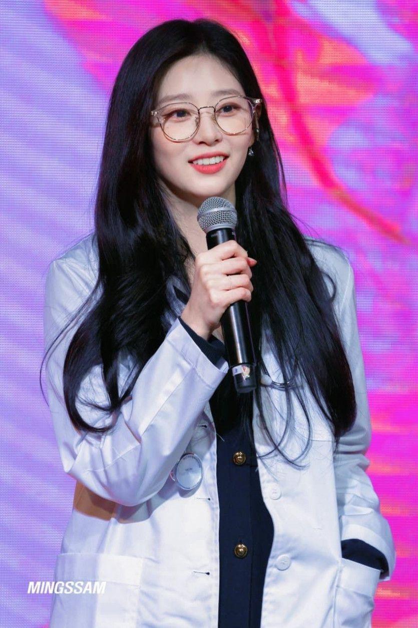 김민주3