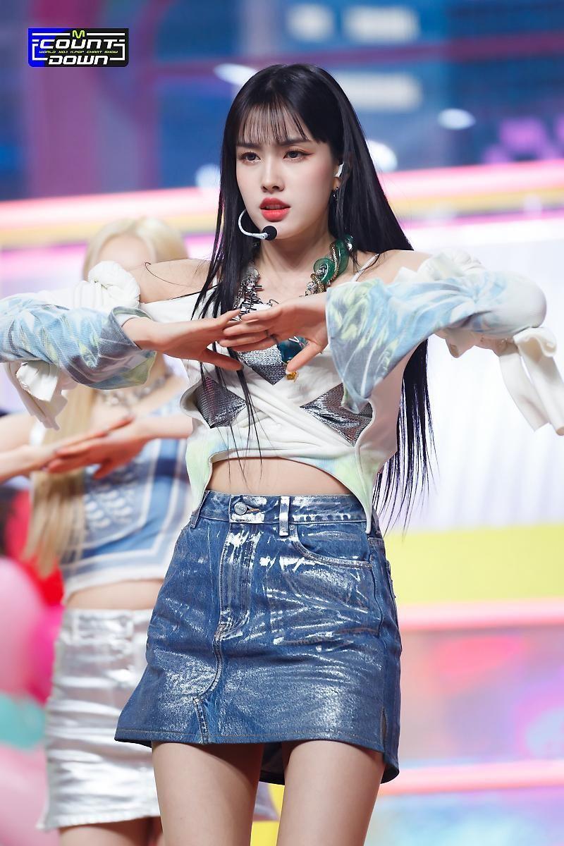 STAYC Yoon2