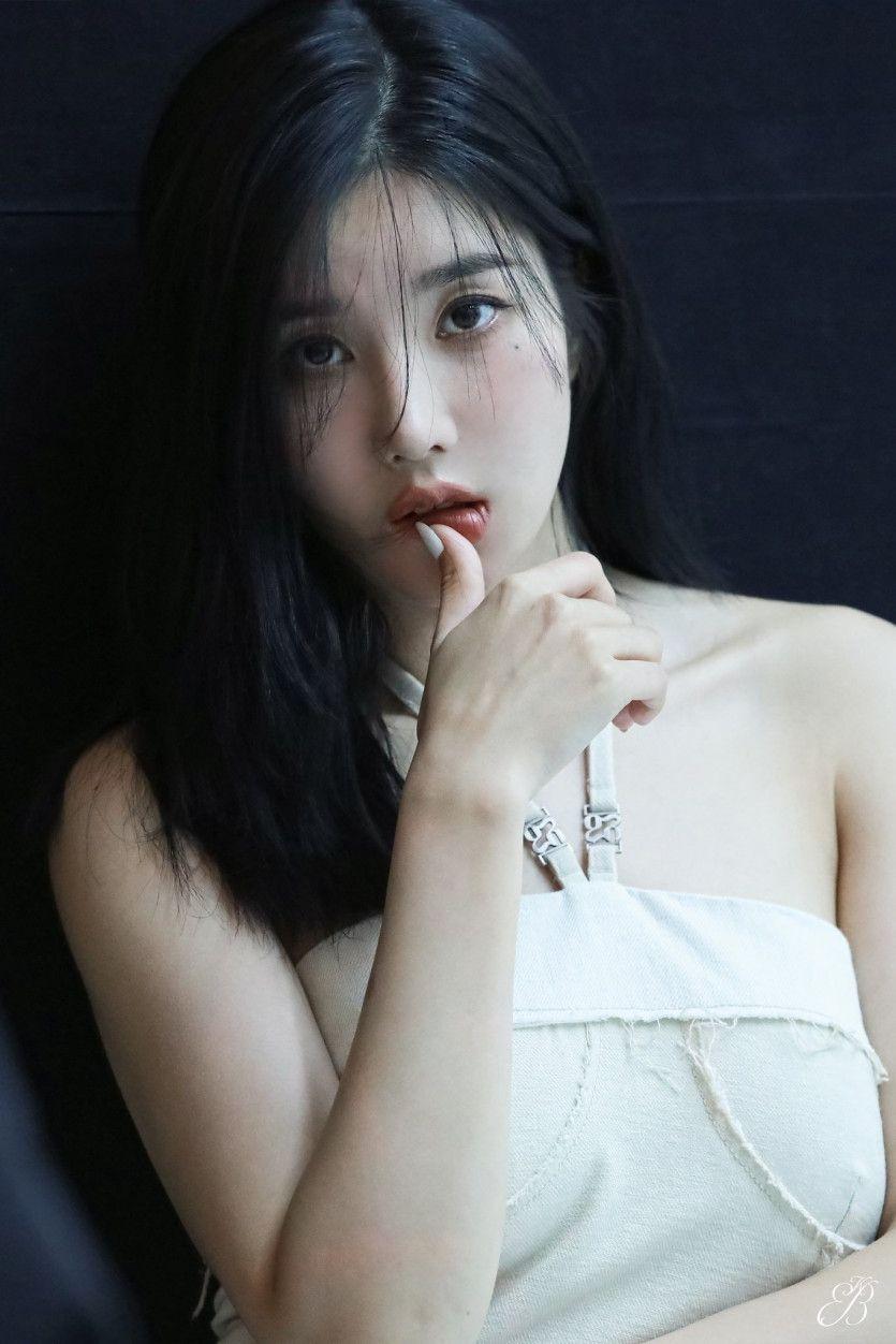 KWON EUN BI2