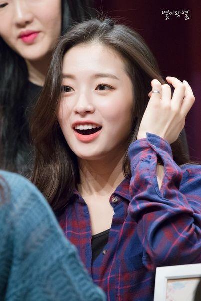 OH MY GIRL Arin0