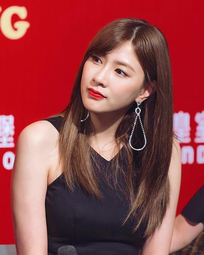 블랙 드레스 입은 오하영5
