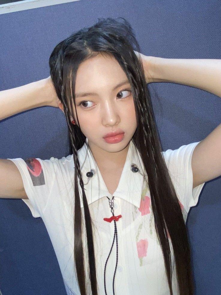 NewJeans HYEIN1