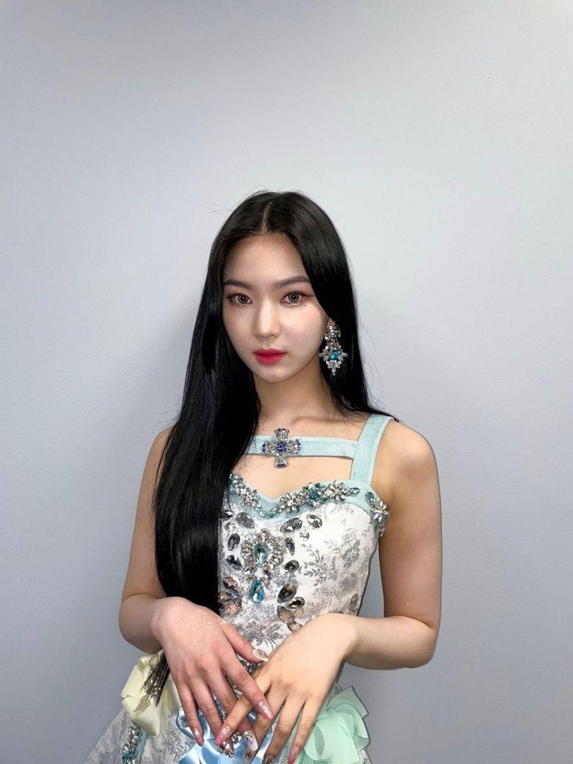 STAYC 아이사1