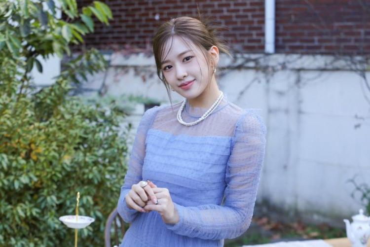 IVE yujin3