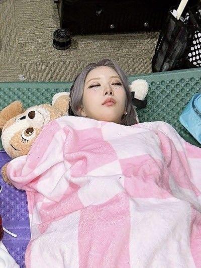 PURPLE KISS LEE CHAEYOUNG2