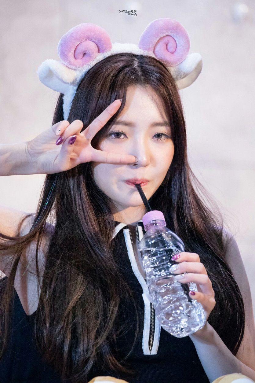 FROMIS9 Roh Ji Sun0