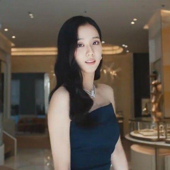 BLACKPINK JISOO3