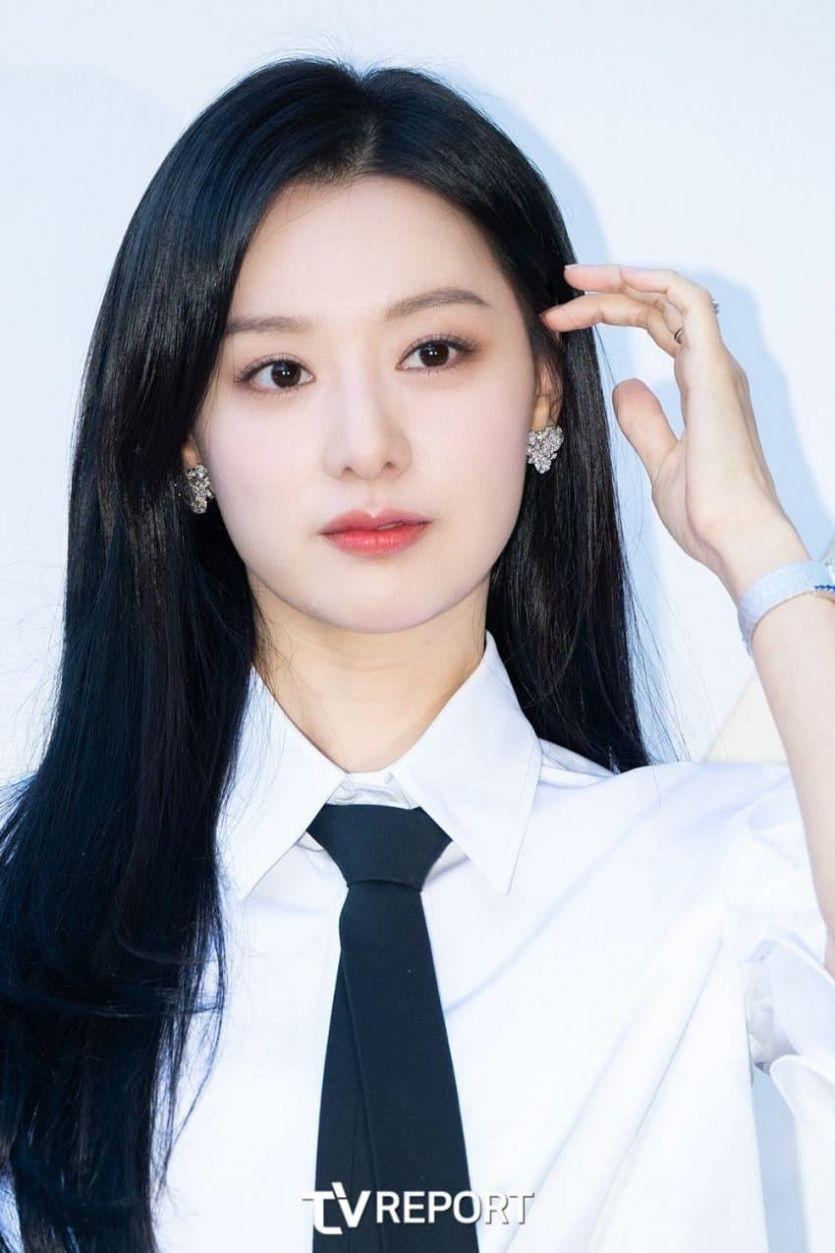 행사장에서 김지원1
