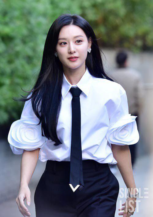 행사장에서 김지원4