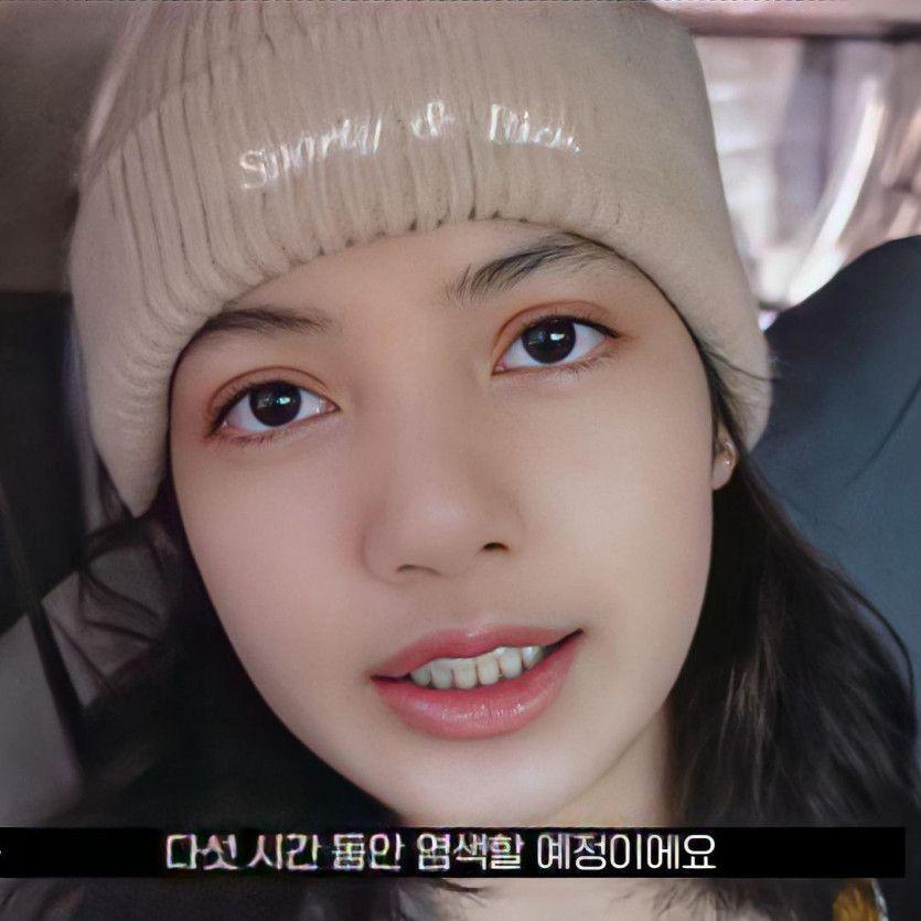 BLACKPINK LISA0