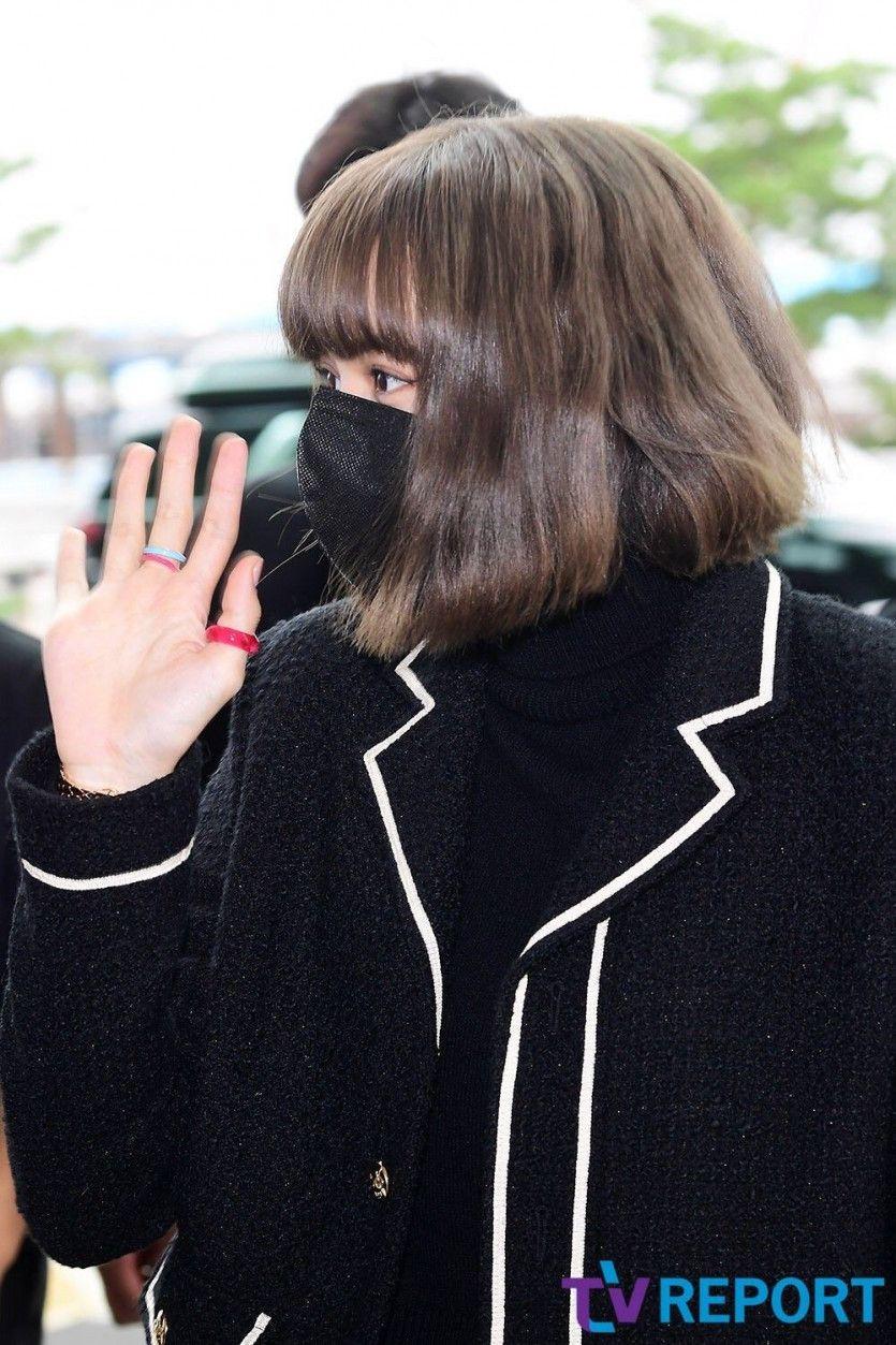 BLACKPINK LISA1