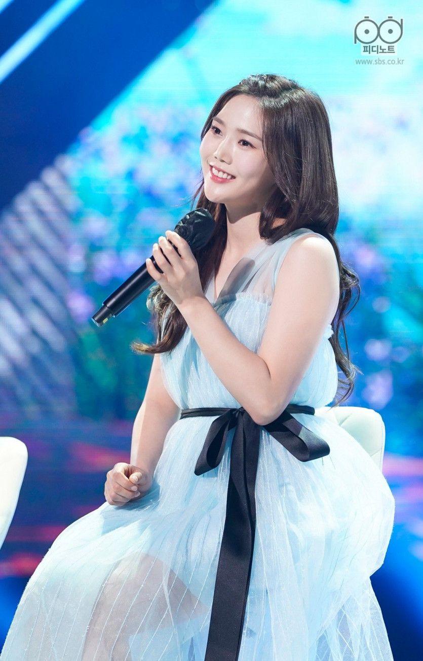 Oh my girl Hyojung1