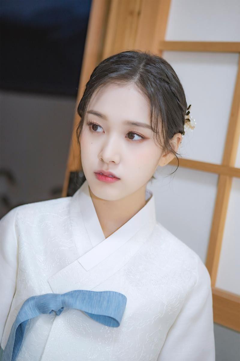 스테이씨 장예은1