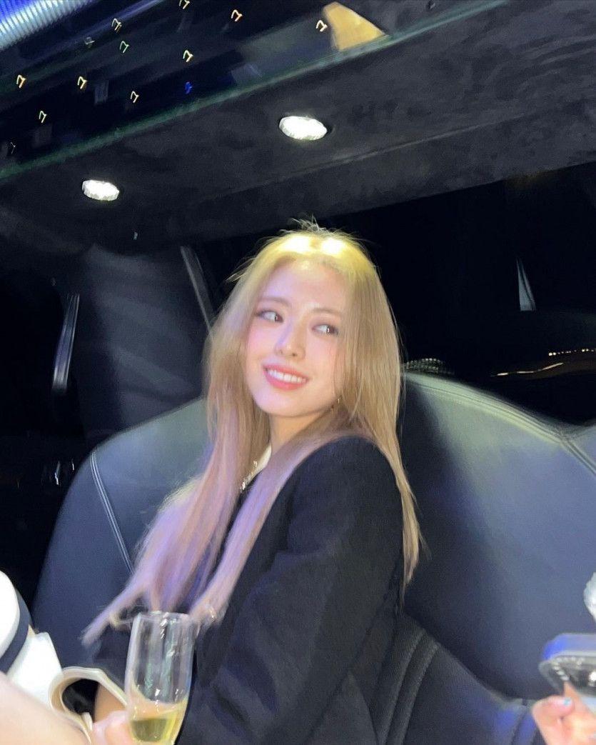 ITZY Yuna3