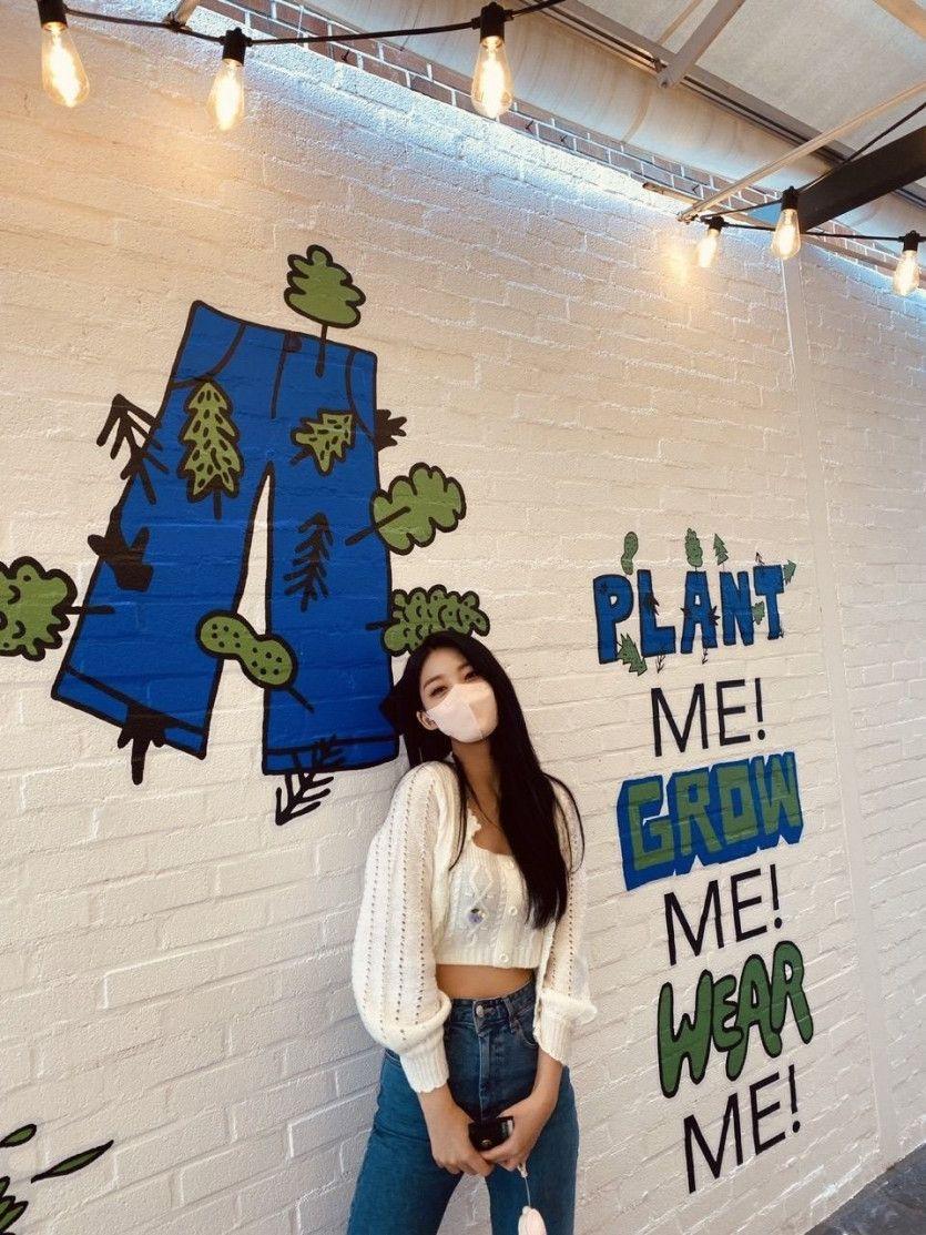 EVERGLOW 김시현1