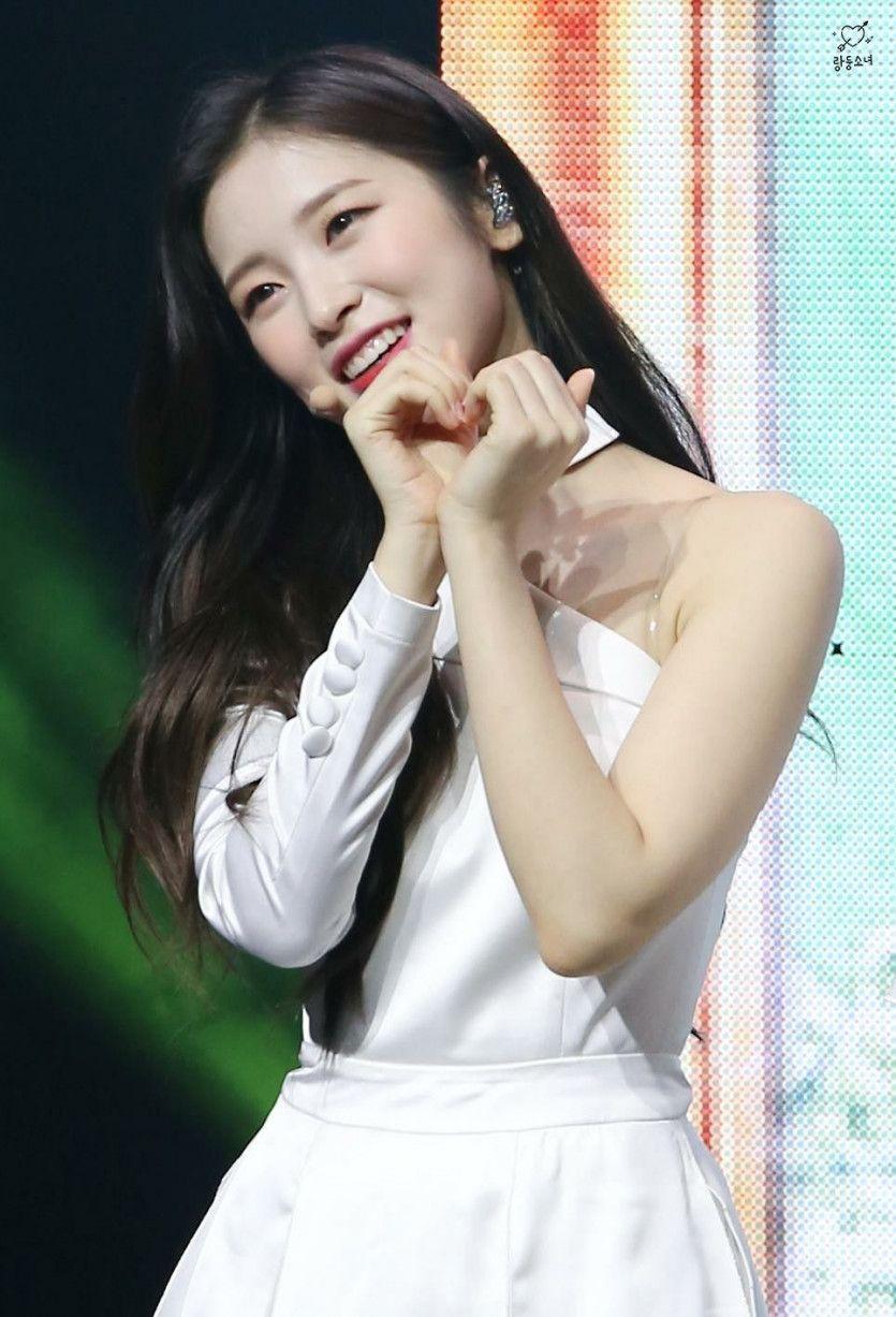Oh My Girl Arin1