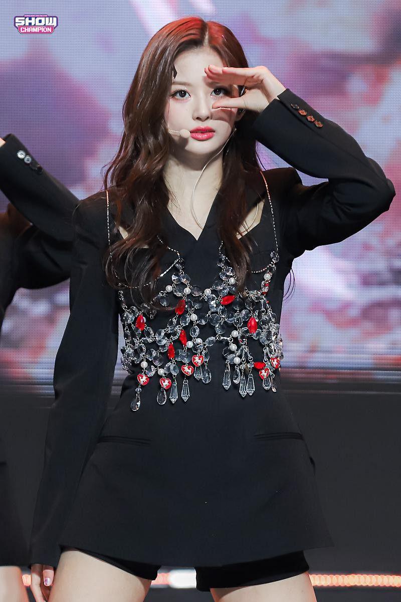 NMIXX sullyoon4