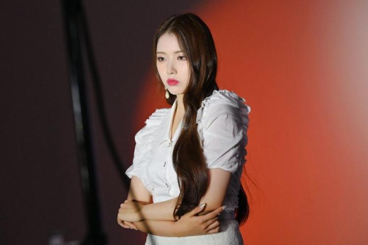NMIXX jiwoo0