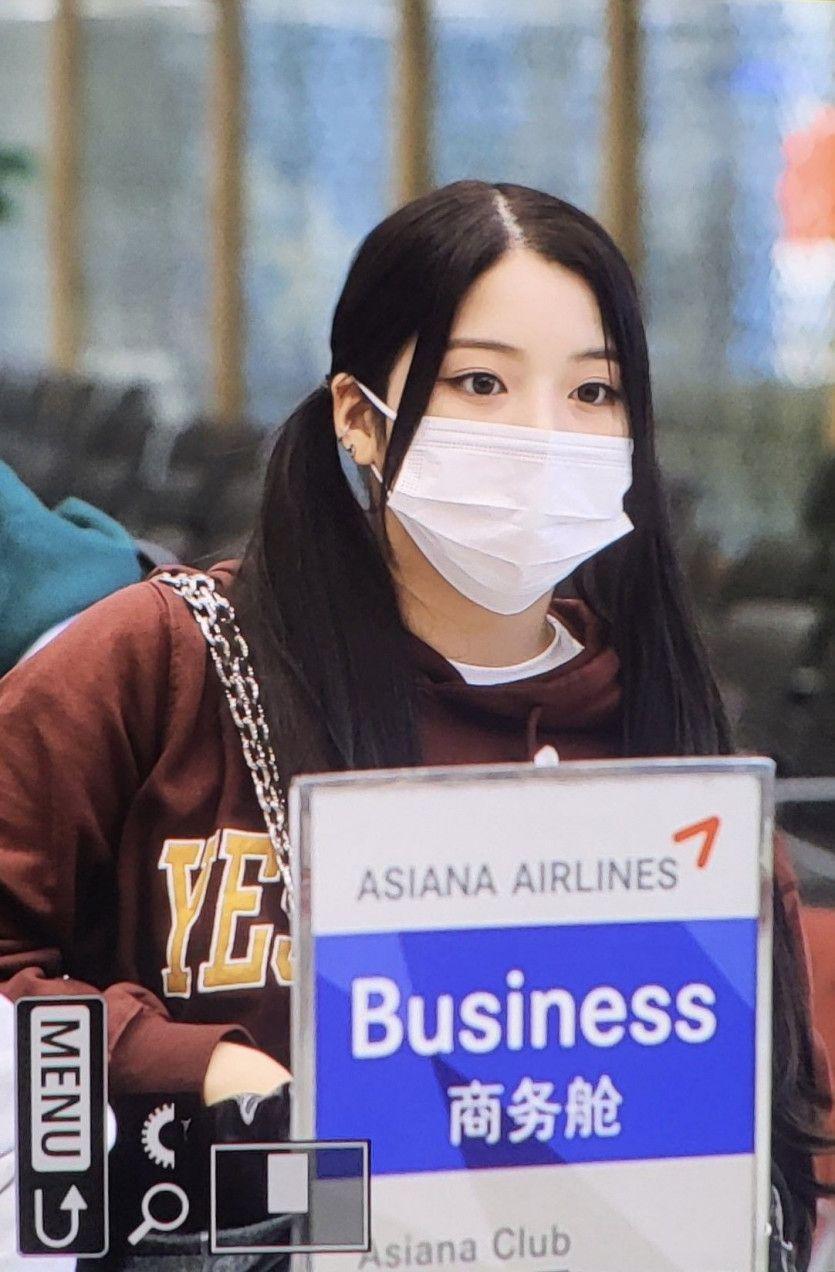 NMIXX jiwoo3