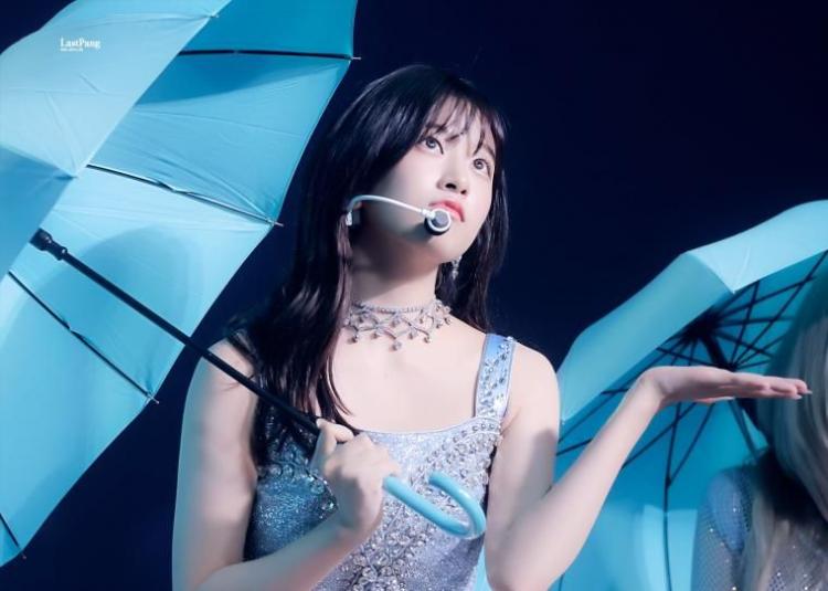 안유진0