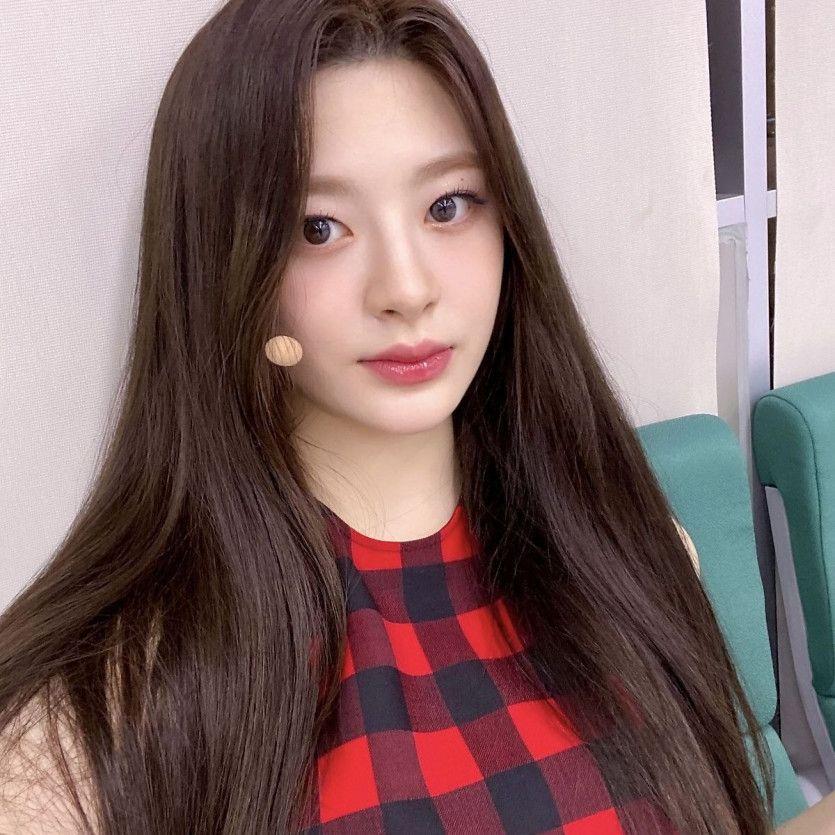 STAYC Seeun1
