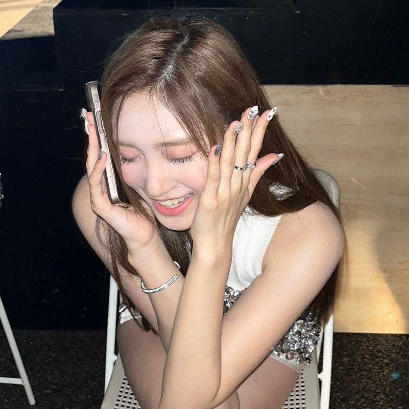 IVE LEESEO0