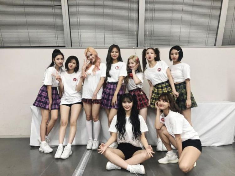 트와이스 오늘자 일본콘서트 현황1