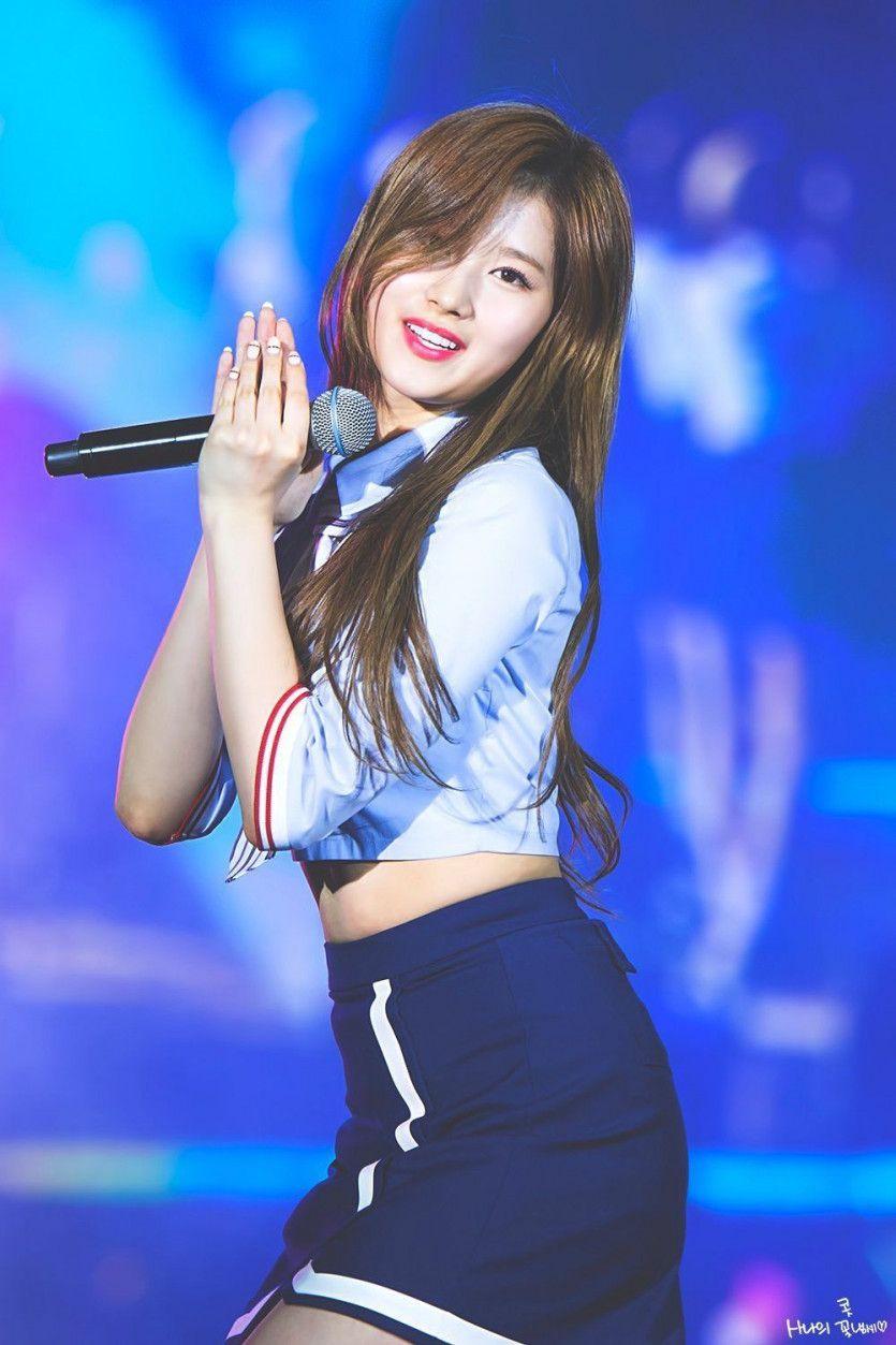 TWICE SANA0