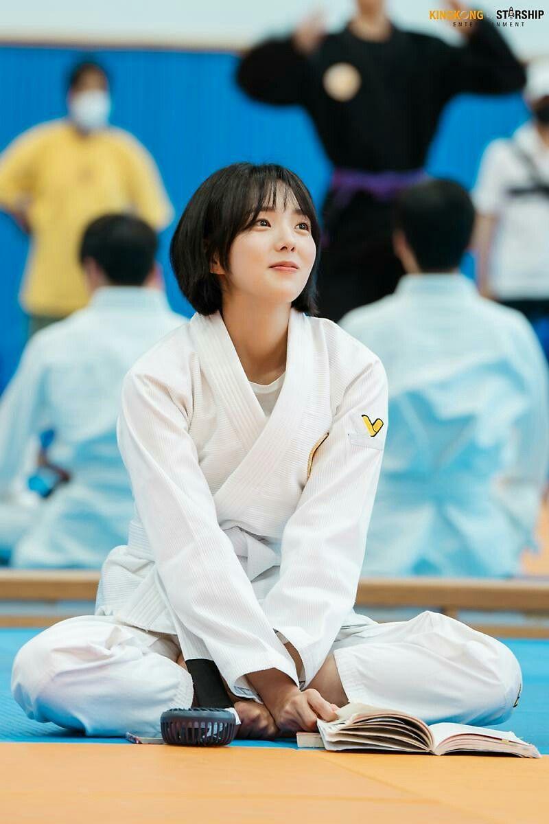 Chae Soo Bin0