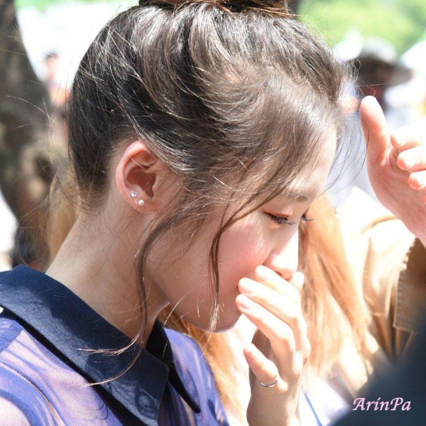 Oh My Girl Arin1