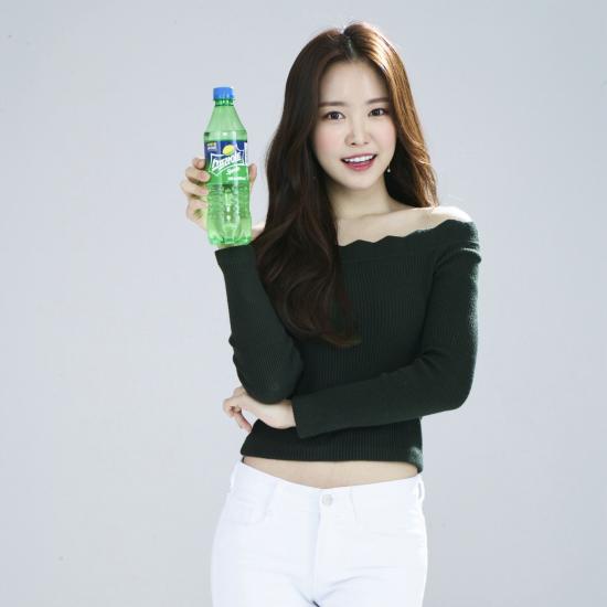 손나은4