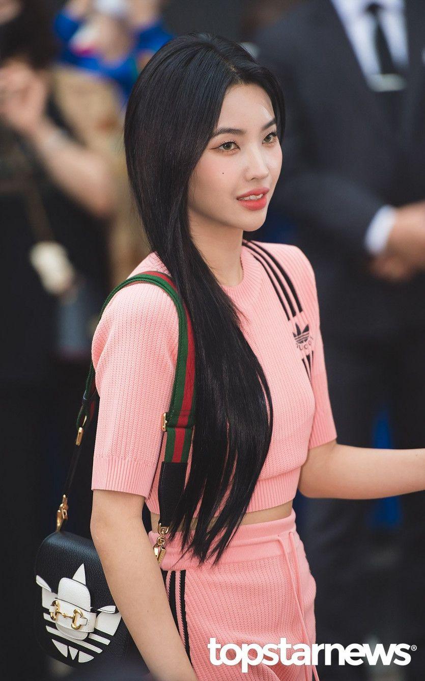 (G)I-DLE Soyeon0