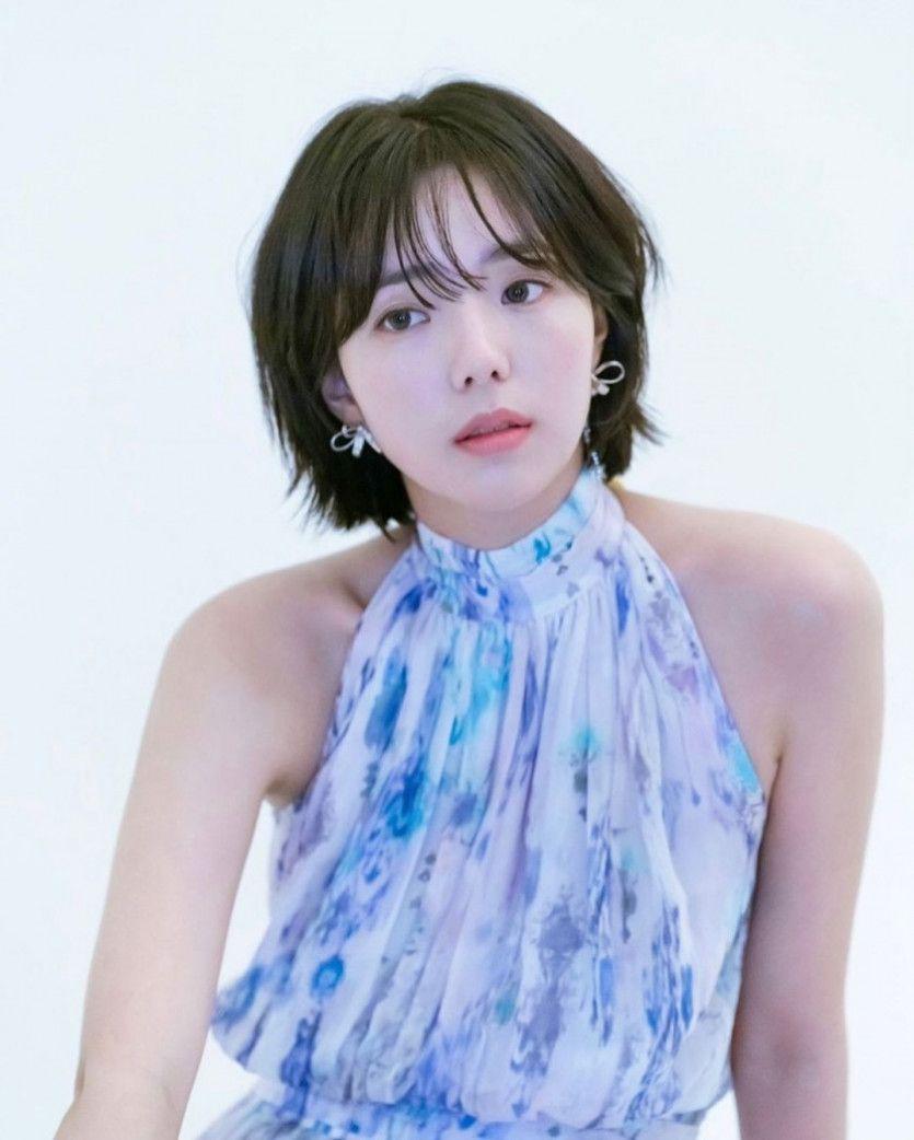 채수빈 화보 맛보기 인스타1