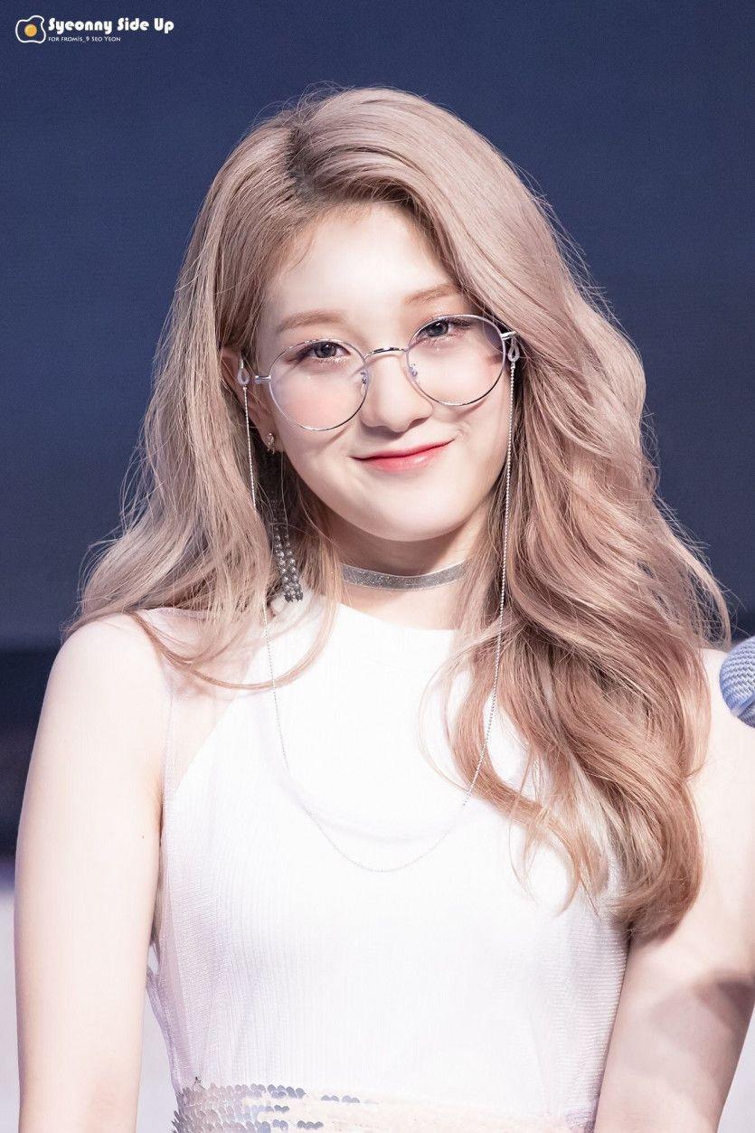 FROMIS9 Lee Seo Yeon2