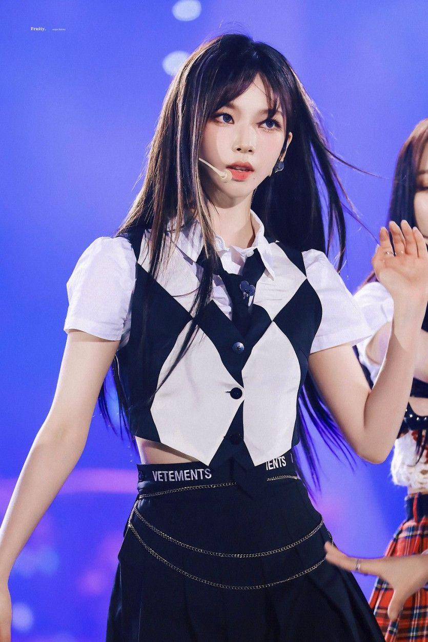 Aespa karina1