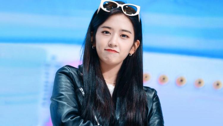 안유진0