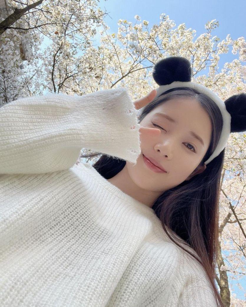 배우 윤채경3