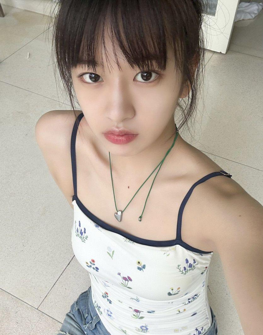 IVE YUJIN1