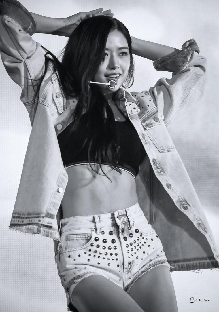 아이브 안유진0