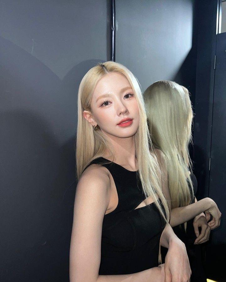 (G)I-DLE miyeon0