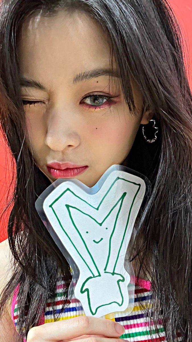 ITZY 류진0