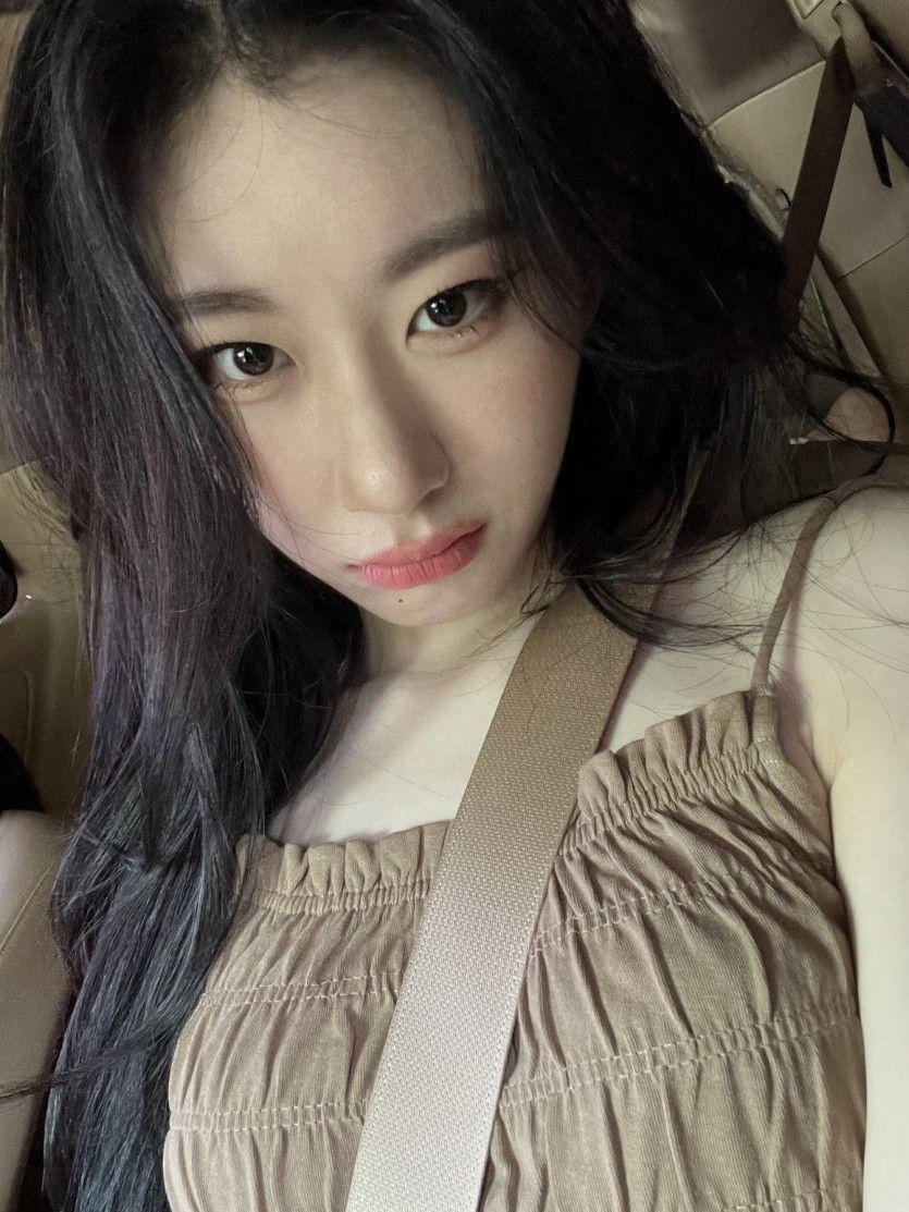 ITZY 채령1