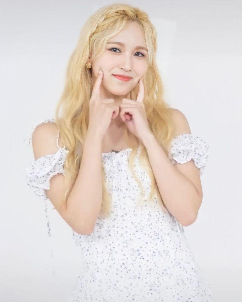 TWICE MINA3