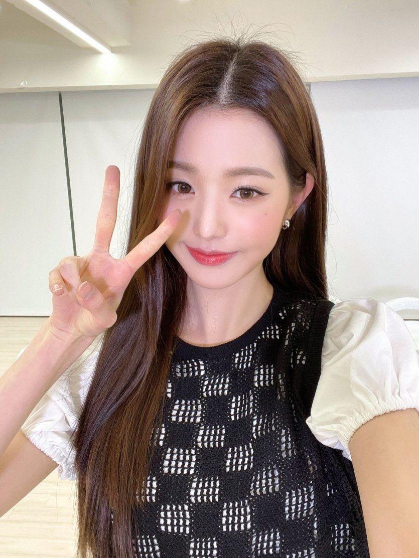 IVE 원영1