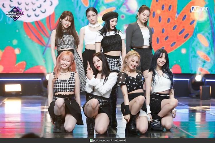 엠카 프로미스9 단체사진5