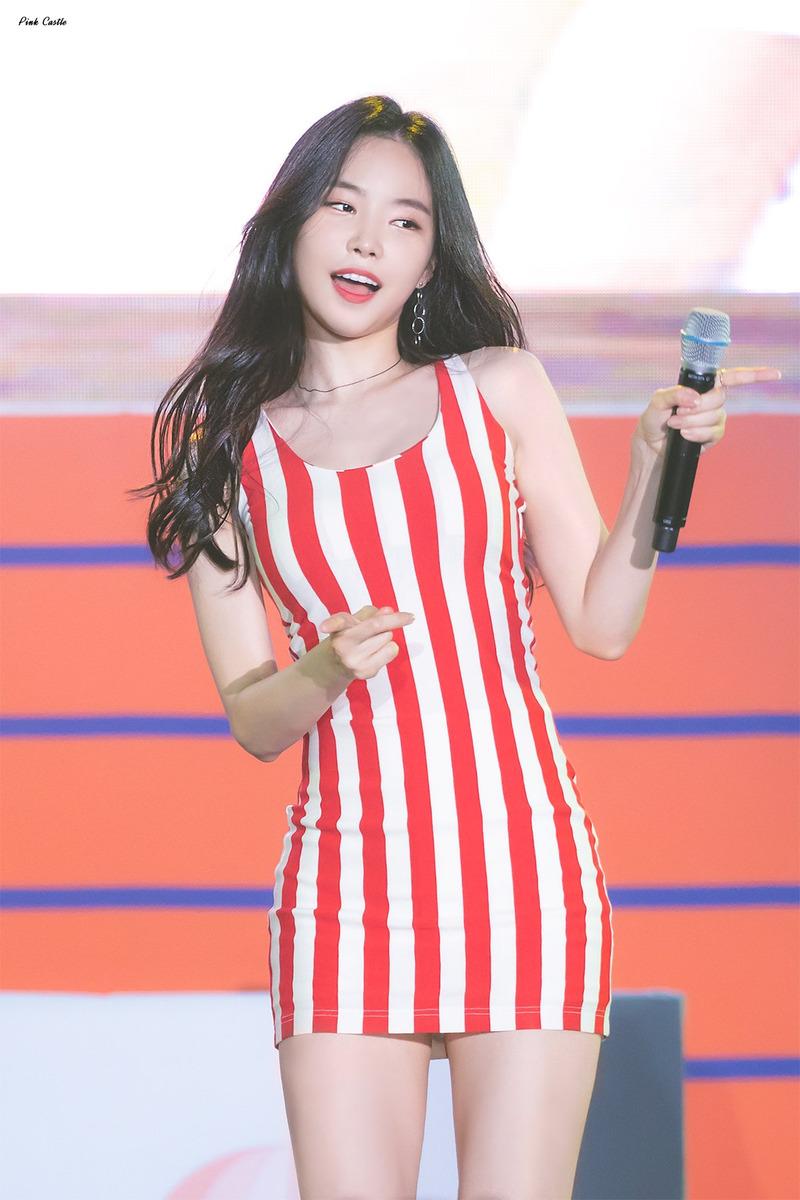 Son Na Eun0